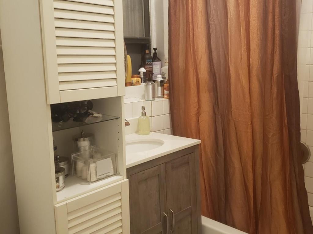Private Room In East Village Apartment 뉴욕 외부 사진